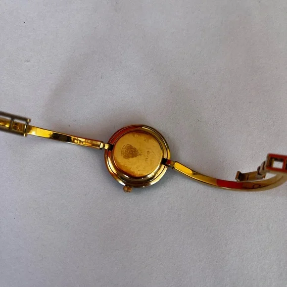 VINTAGE 14k Gold Statement GUCCI Watch Interchangeable Bezels *New Battery* - Picture 5 of 6